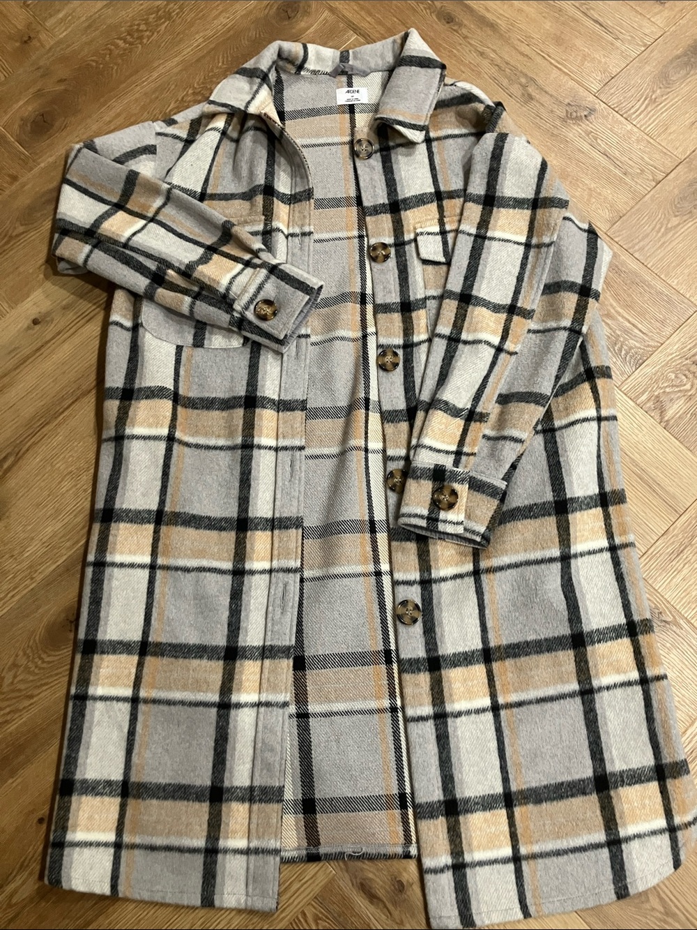Ardene Plaid Shacket in Gray, Black & Tan